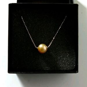 Pearl necklace with sterling silver chain 925